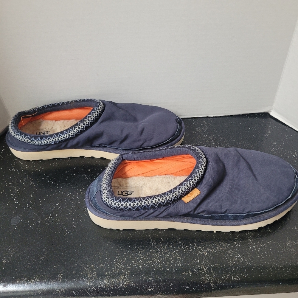 UGG Men’s Navy and Orange Slippers